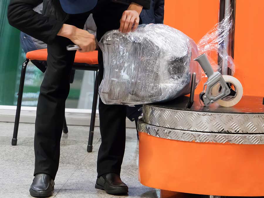 Wrapping service in an airport