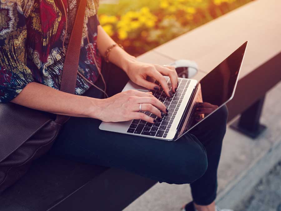 avoiding online scams