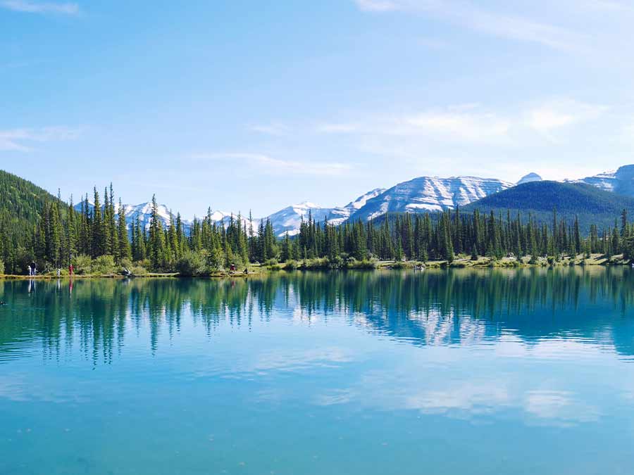 Beautiful pond located near Bragg Creek in Kananaskis Country west of Calgary, Alberta , Canada